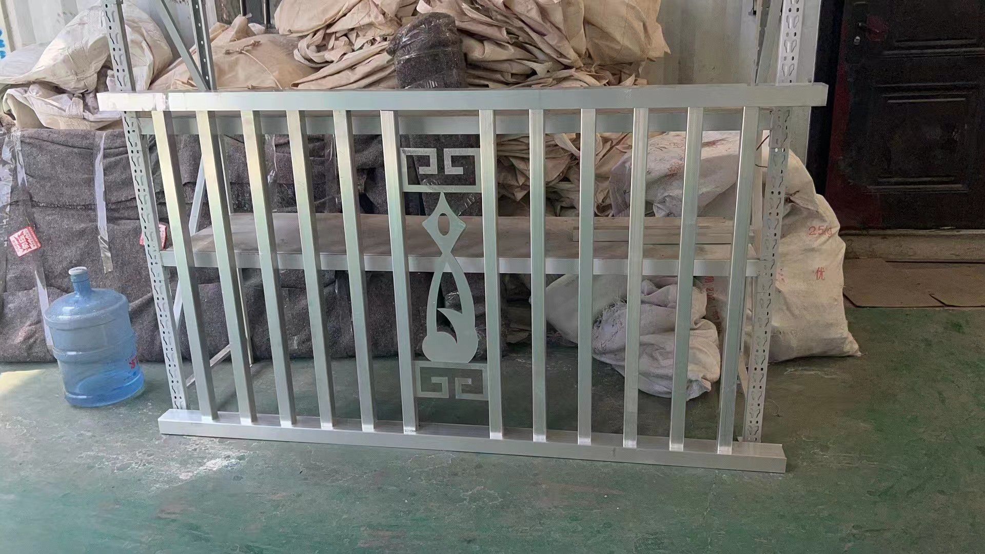 寧波鋁合金護(hù)欄