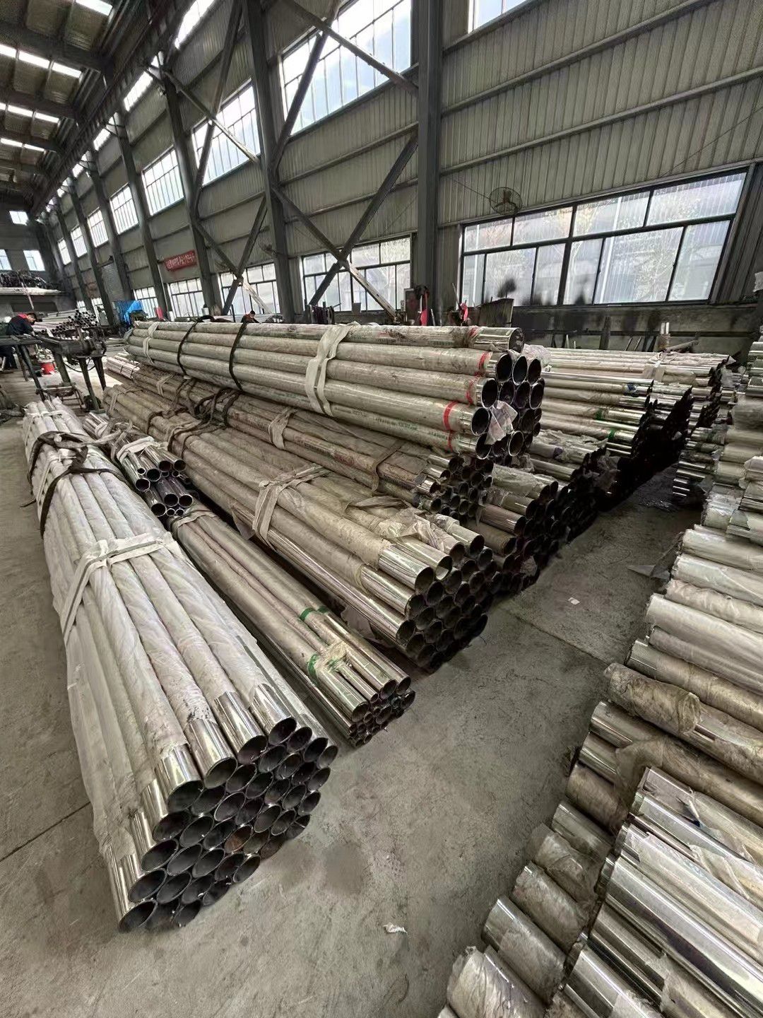 不銹鋼復(fù)合管